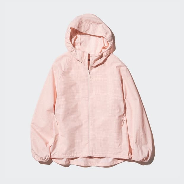 유니클로 포켓터블 바람막이 XS