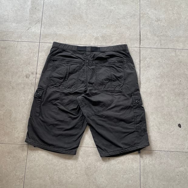 아르마니 익스체인지 블랙 카고 반바지