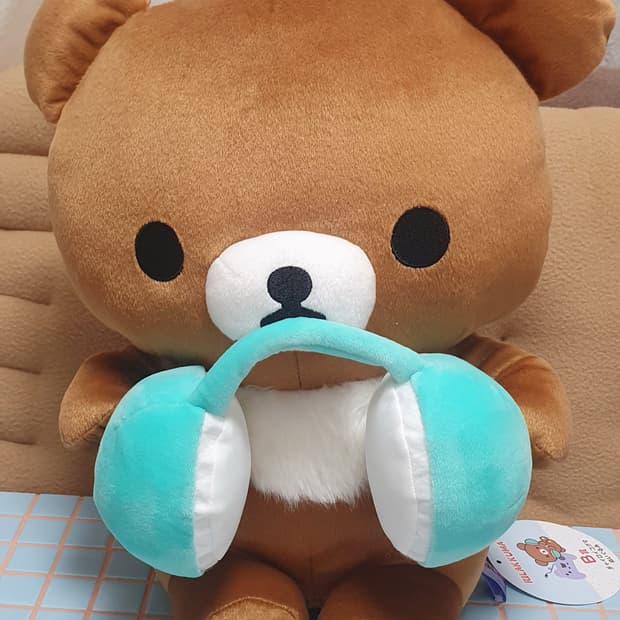 리락쿠마 코구마 챠이로이코구마 쿠지 b상 헤드셋 인형