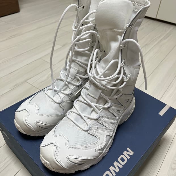 살로몬 리에르 XA 정글 화이트