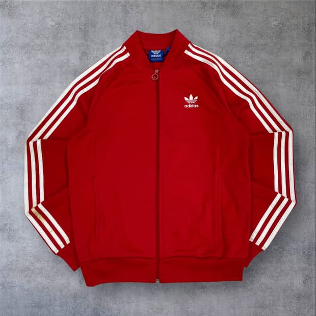 아디다스 레드 컬러 스몰 로고 슈퍼스타 트랙탑