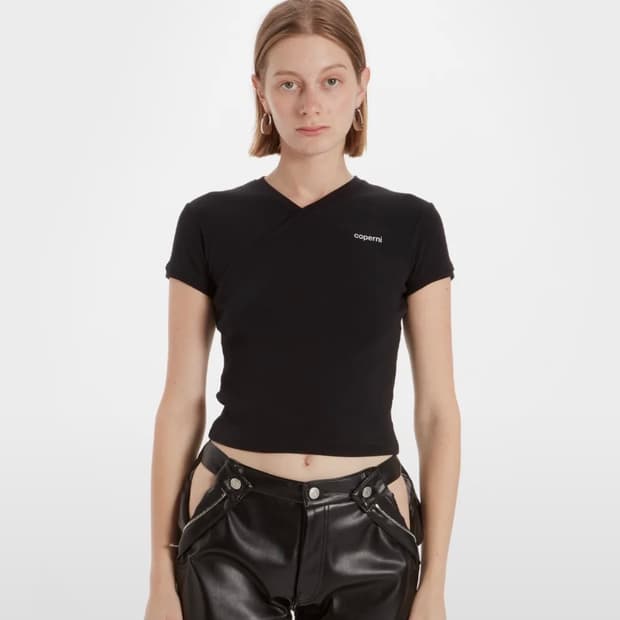 코페르니 브이넥 라인티셔츠 새상품
