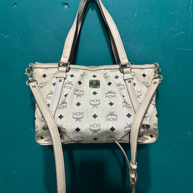 mcm 크로스백 아이보리