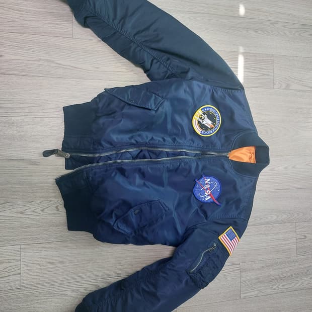 알파인더스트리 나사 아폴로 ma-1 네이비