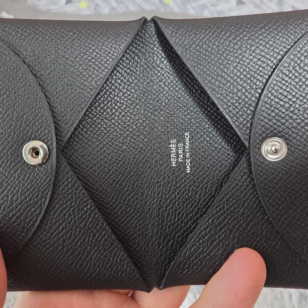 에르메스 칼비 카드홀더