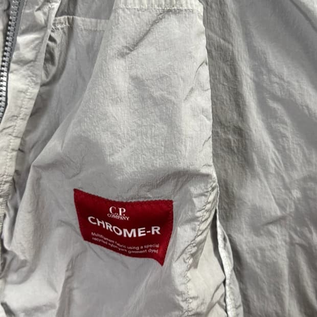 CP컴퍼니 chrome-R 후드 넥 렌즈 자켓XL