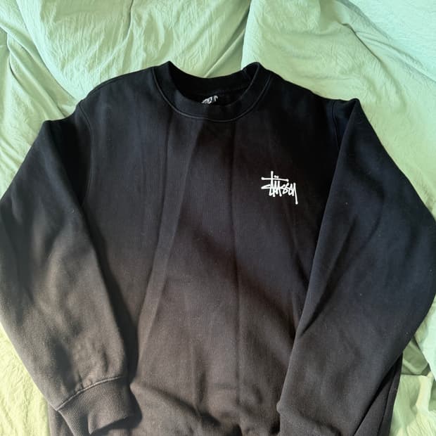 스투시 맨투맨 블랙 s 