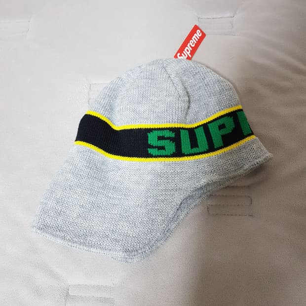 슈프림 이어플랩 비니 모자 그레이 23FW