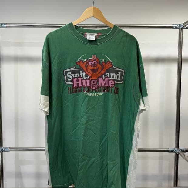 Vetements 18FW Trompe L'oeil hug me 반팔티