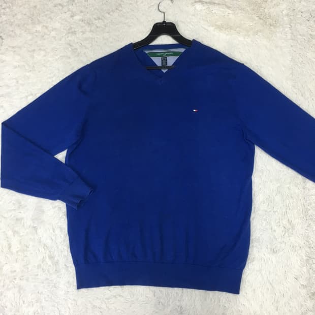 타미 브이넥 니트 CC17