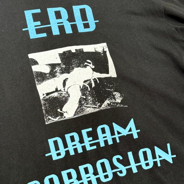 Dream corrosion 티셔츠