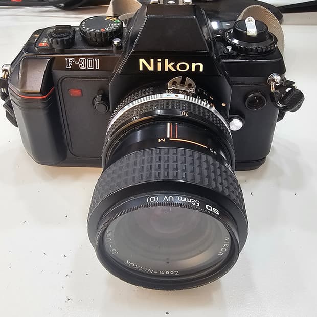 니콘 f-301 필름카메라/레트로카메라/빈티지카메라