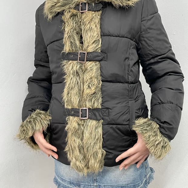 y2k 퍼 트리밍 버클 자켓