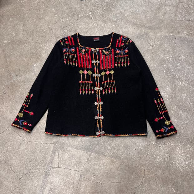 에스닉 자수 울 가디건