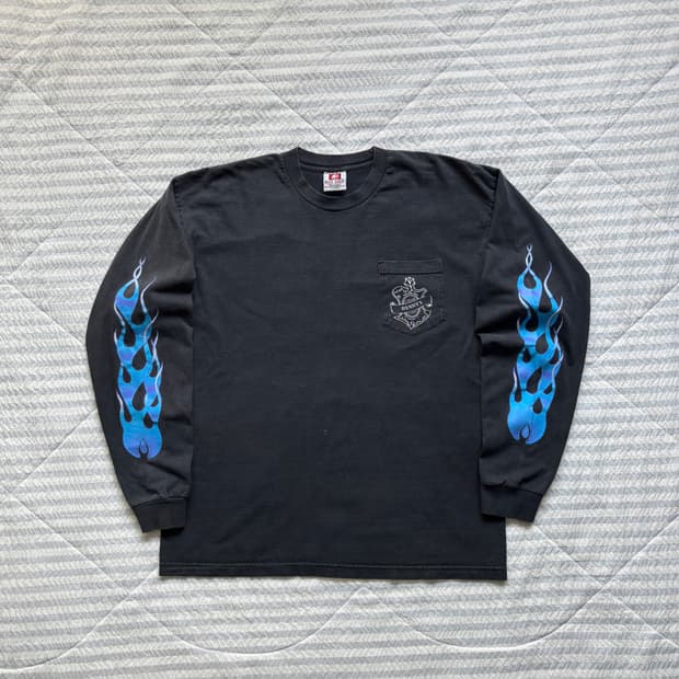 빈티지 블루 플레임 롱슬리브 티셔츠