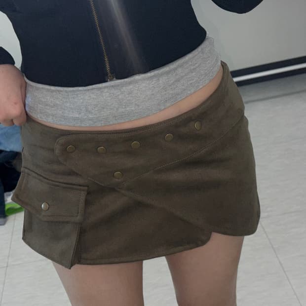 스웨이드 아일렛 스커트 