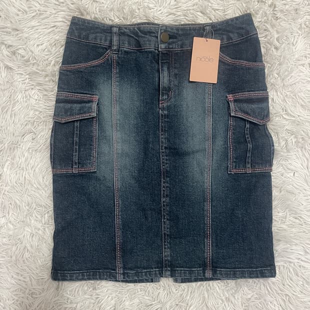 핑크스티치 포켓 미디 데님스커트