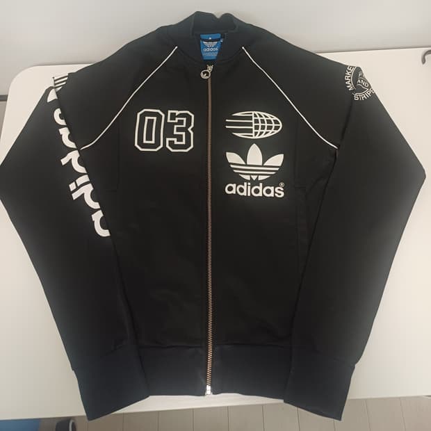 아디다스 오리지널스 SST TT 멀티 로고 트랙탑 (90)