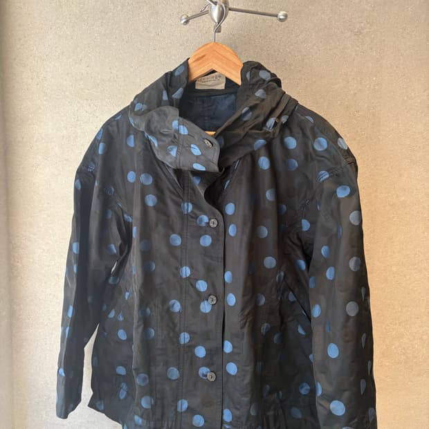 Dot jacket