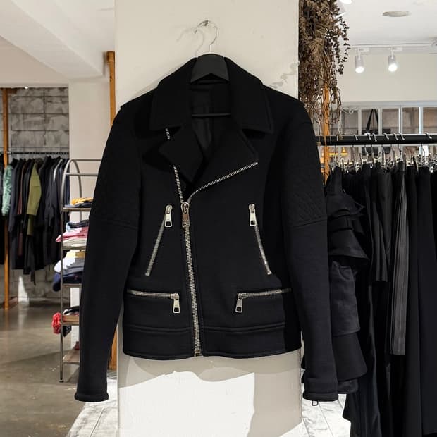 닐바렛 블랙 슬림핏 버진울 바이커 자켓 