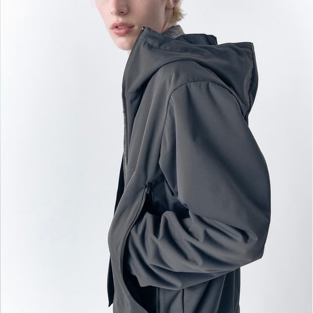 [M] vuja de arlo windbreaker 뷰자데 그레이