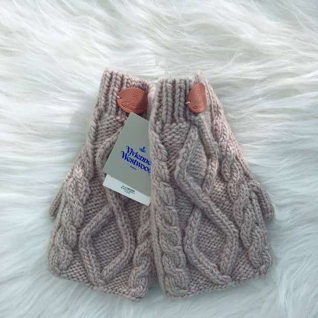 vivienne westwood knit glove