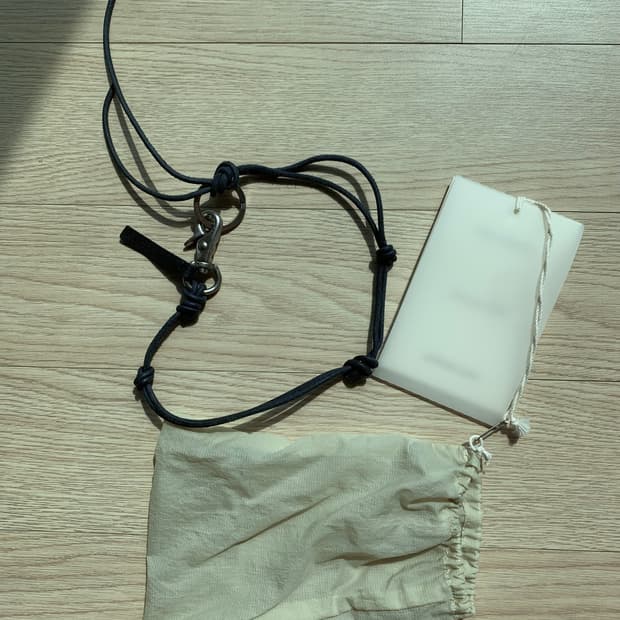 아워레가시 라돈 네이비레더