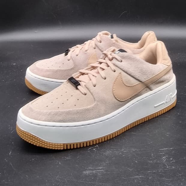 나이키 에어포스1 세이지 로우 스니커즈 255