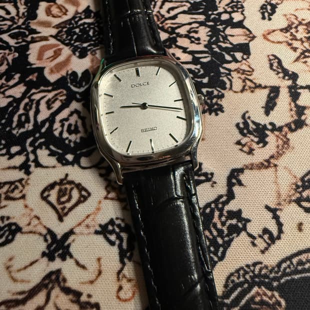 Seiko 빈티지 쿼츠 시계