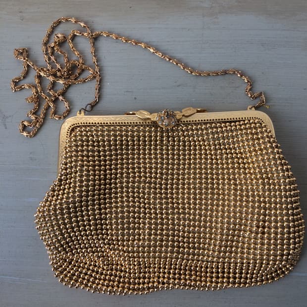 beads cross bag