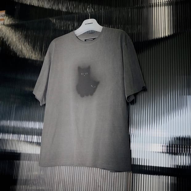 Ghost Cat Tee Dyed Charcoal