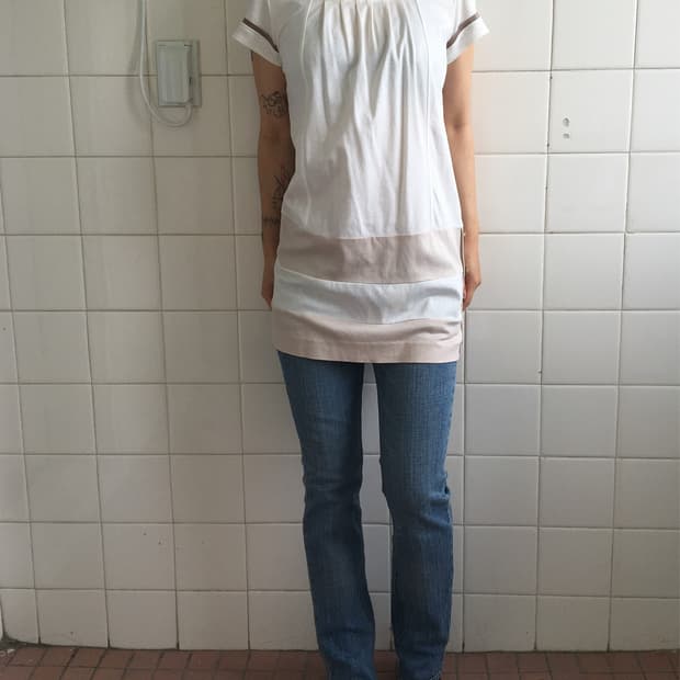 Line point t shirt onepiece