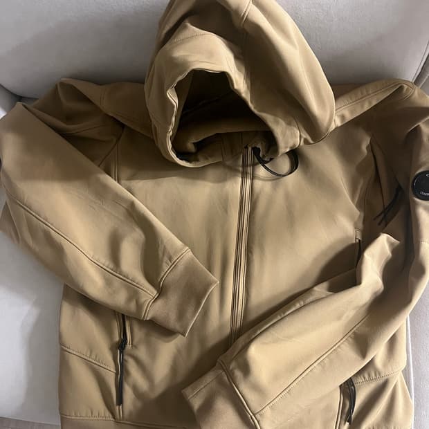 CP컴퍼니 쉘 R 후드