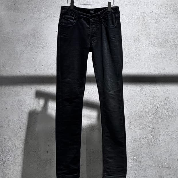 라프시몬스 슬림 블랙 코팅 데님 s