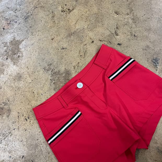 [정품/26] 타이틀리스트 레드 스트라이프 반바지 b18