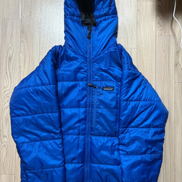 03 patagonia DAS parka