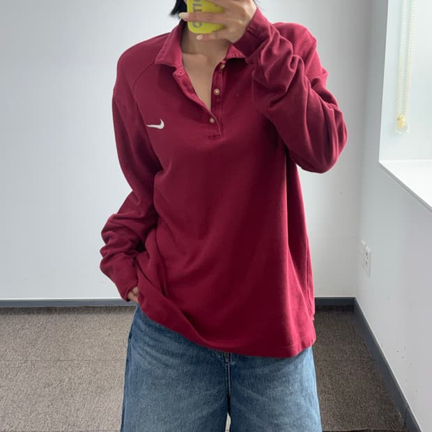Nike 나이키 스몰로고 카라 롱슬리브 