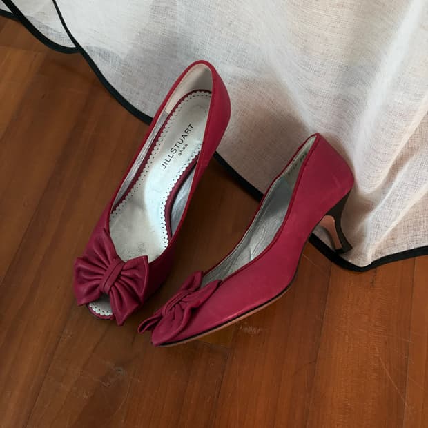 JILL STUART ribbon peep-toe heel 