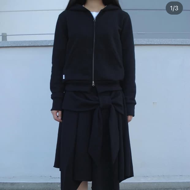 체메씨 chemec unbalanced bow skirt