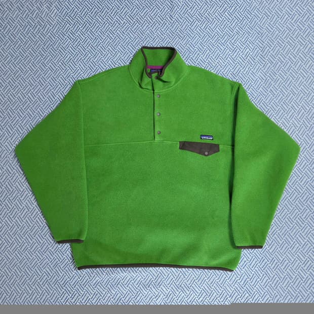 (L)파타고니아 라임그린 신칠라 플리스