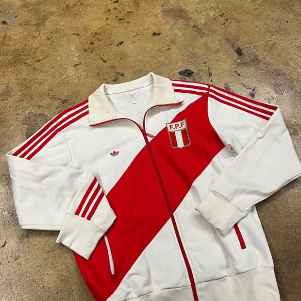아디다스 페루 흰빨 져지 트랙탑