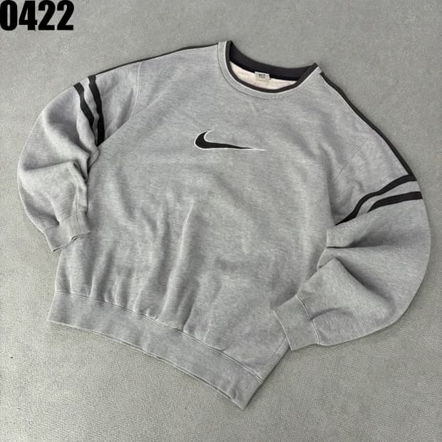 나이키 빅스우시 라인 그레이 올드스쿨 맨투맨 105