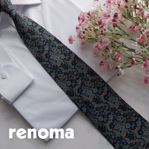 레노마 실크 네이비 플라워 패턴 넥타이 8.7cm A+등급 K1621