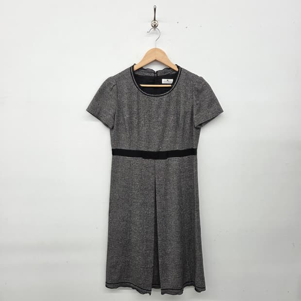 courreges 꾸레쥬 트위드 반팔 원피스 여s
