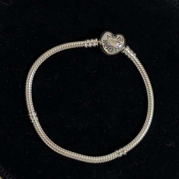 판도라 모먼트 하트 클래습 스네이크 체인 실버 팔찌