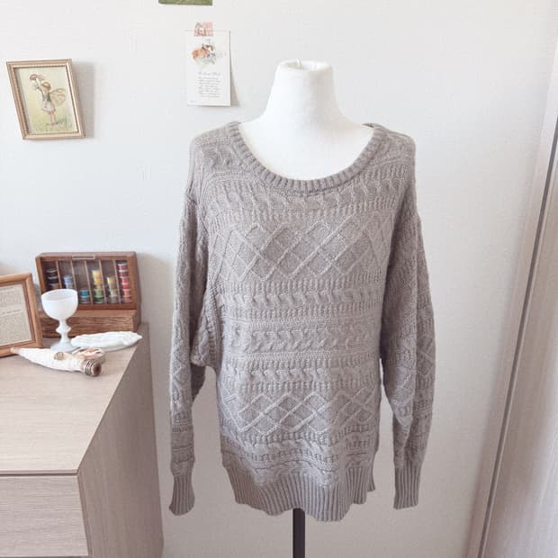 가오리핏 브라운 니트