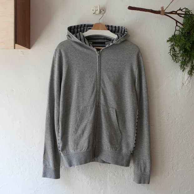 소프넷 스트라이프 후드집업