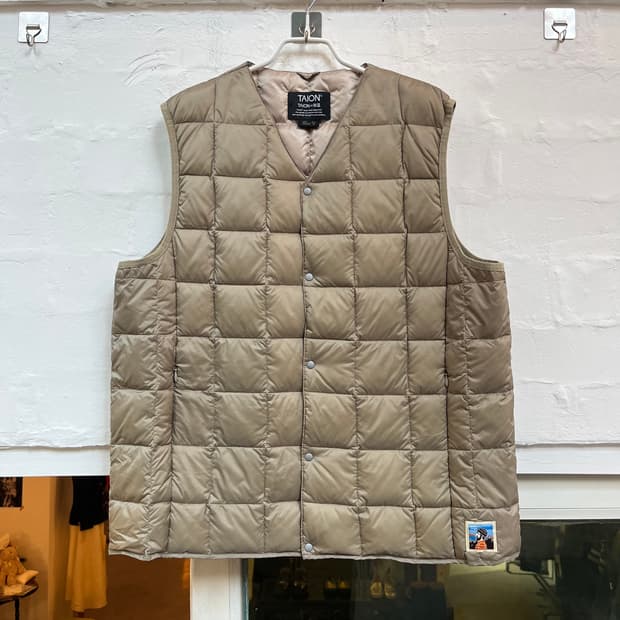 Taion 퀼팅 V넥 경량 패딩 조끼 베스트 2XL