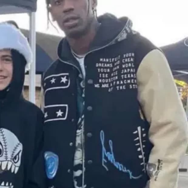 트래비스 스캇 X프라그먼트 바시티 자켓 