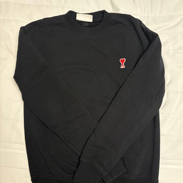 아미 맨투맨 s팝니다